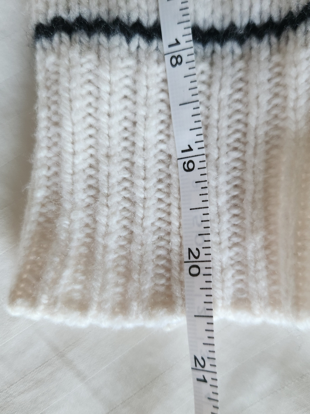 Vince Cream Crewneck Sweater with Black Stripes - Picture 10 of 10